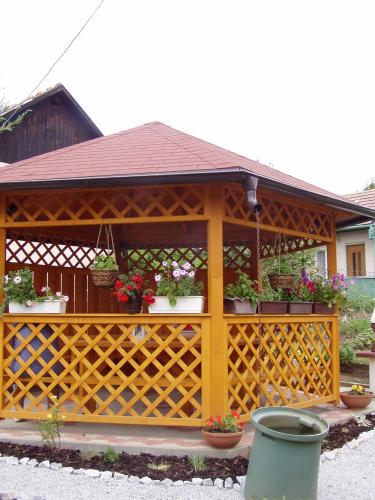 23358 Balkony a ine big 7