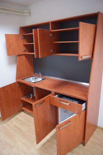 23358 Kuchynske linky big 59